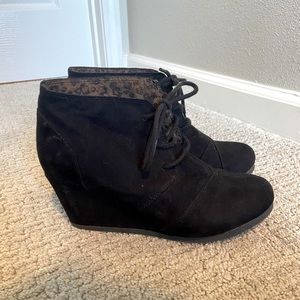 Black wedge booties womens 6.5